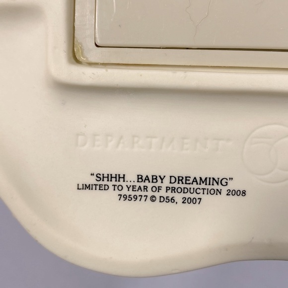 Dept 56 Cream Figurine with Polar Bear and Lantern “Shhh Baby Dreaming “ - Picture 10 of 11